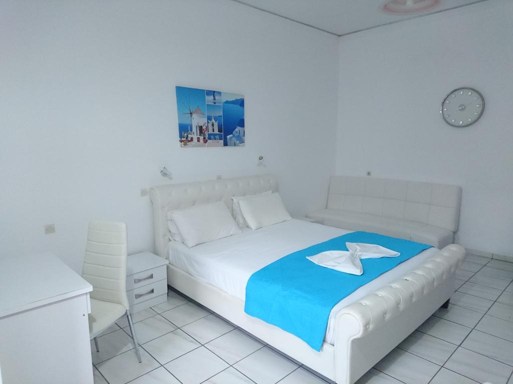 Hotel Mando Marathókampos Buitenkant foto